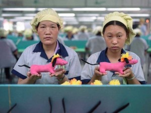 chinese-factory-workers