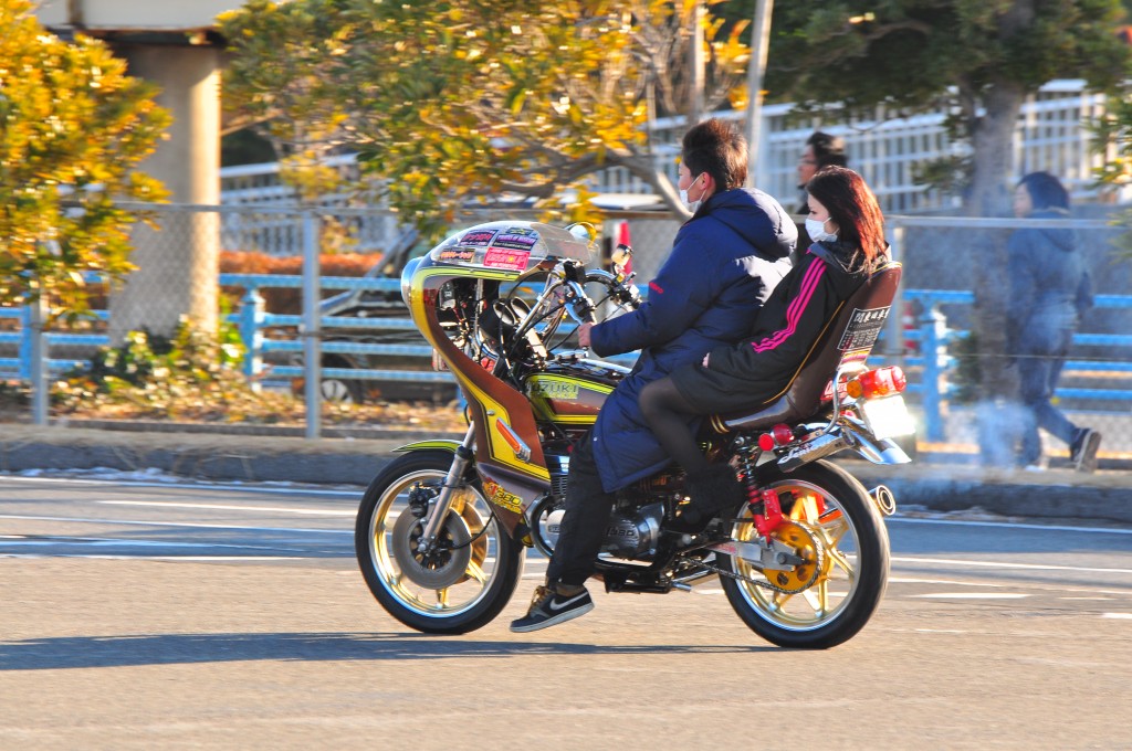 Bosozoku bikes Japan - With passenger