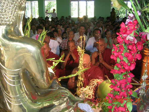 Myanmar Net - Monks Buddhist - Chanmay