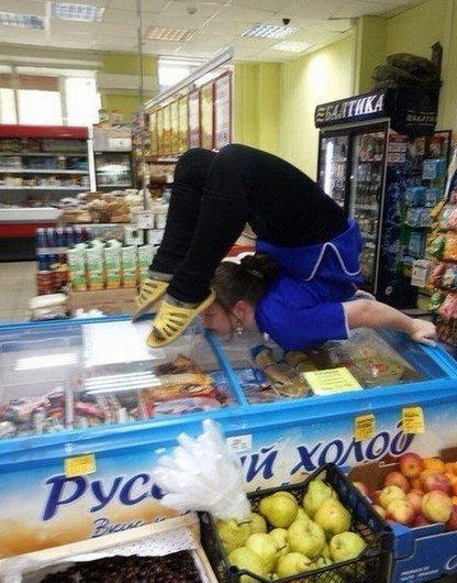 Awesome Photos From Russia With Love - supermarket fun