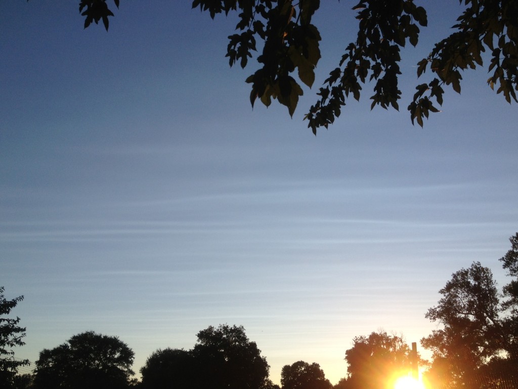 Chemtrail hoax - thin clouds