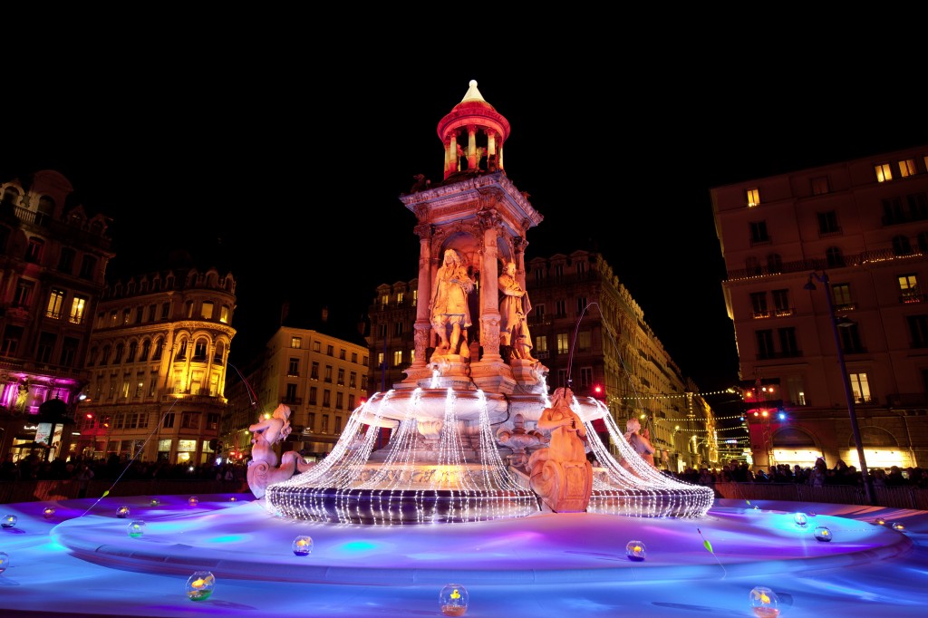 Lyon's Festival Of Lights • Lazer Horse