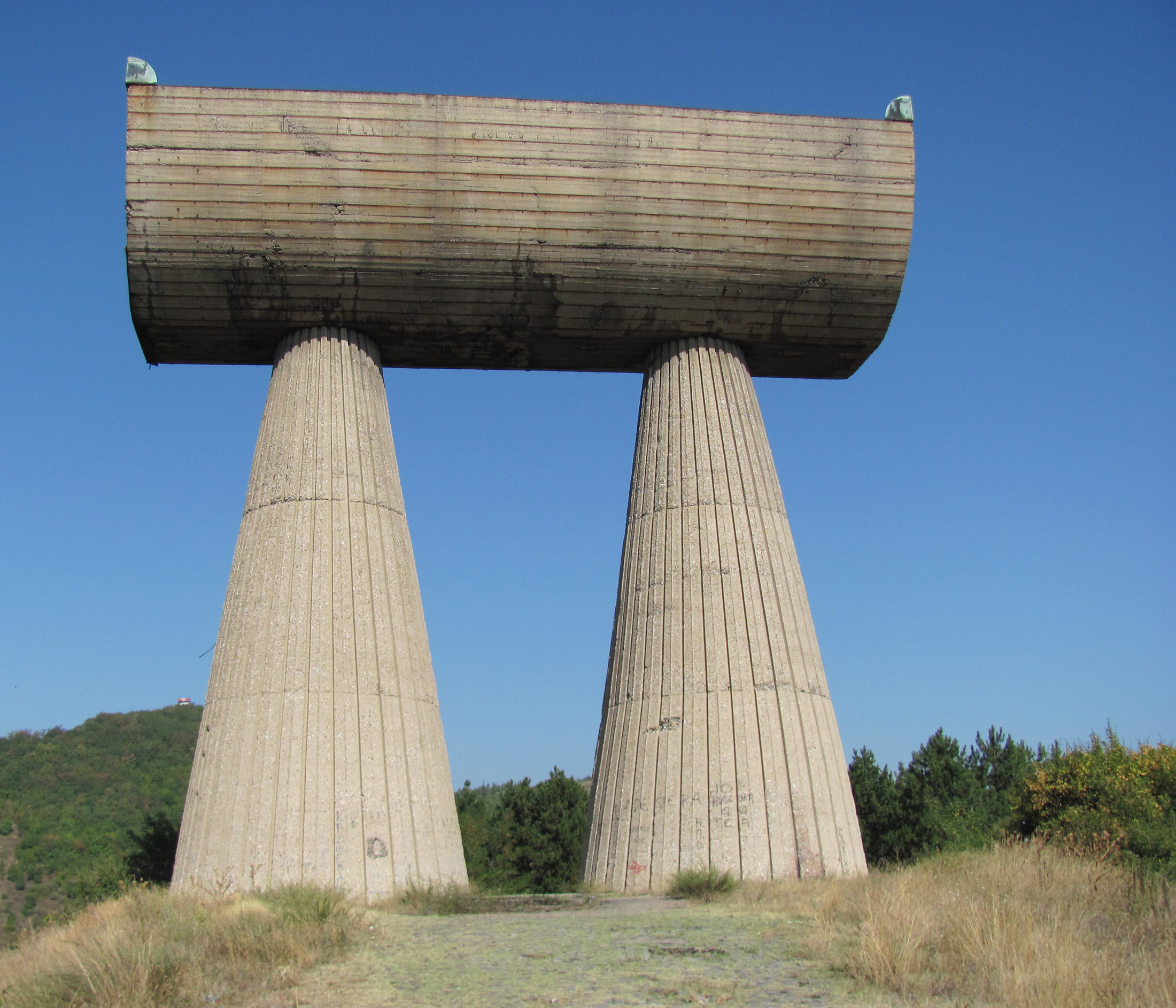 Abandoned Yugoslavian Monuments - Serbia - Kosovska Mitrovica Monument 2