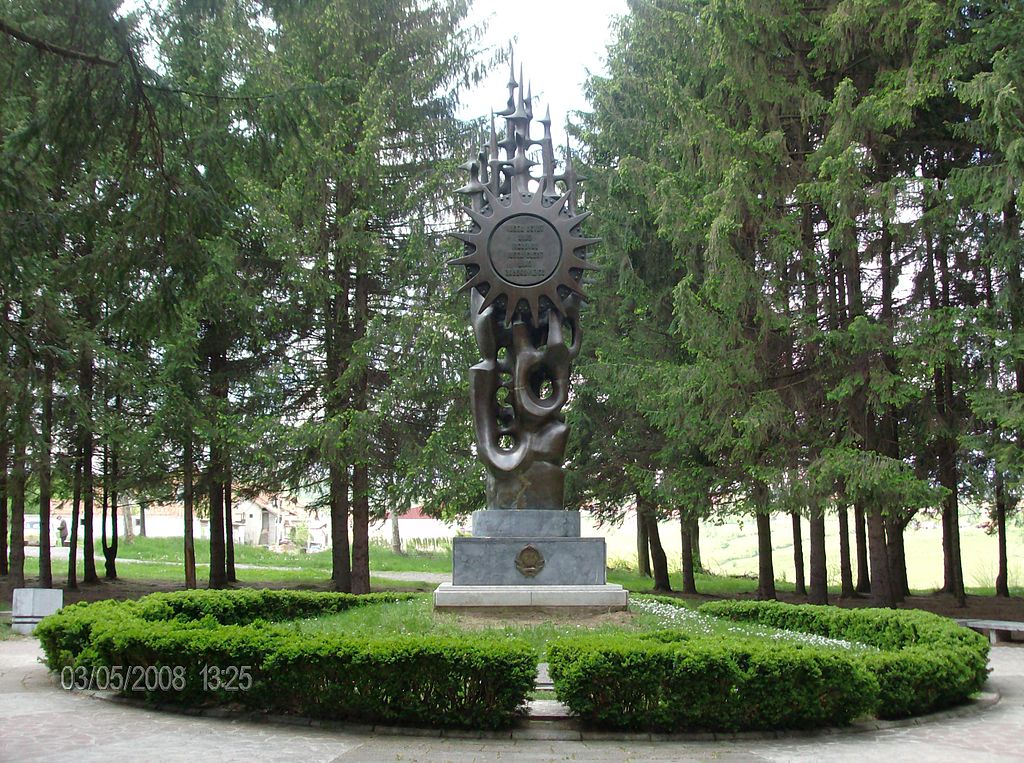 Abandoned Yugoslavian Monuments - Serbia - Memorial Park Gornji Milanovac