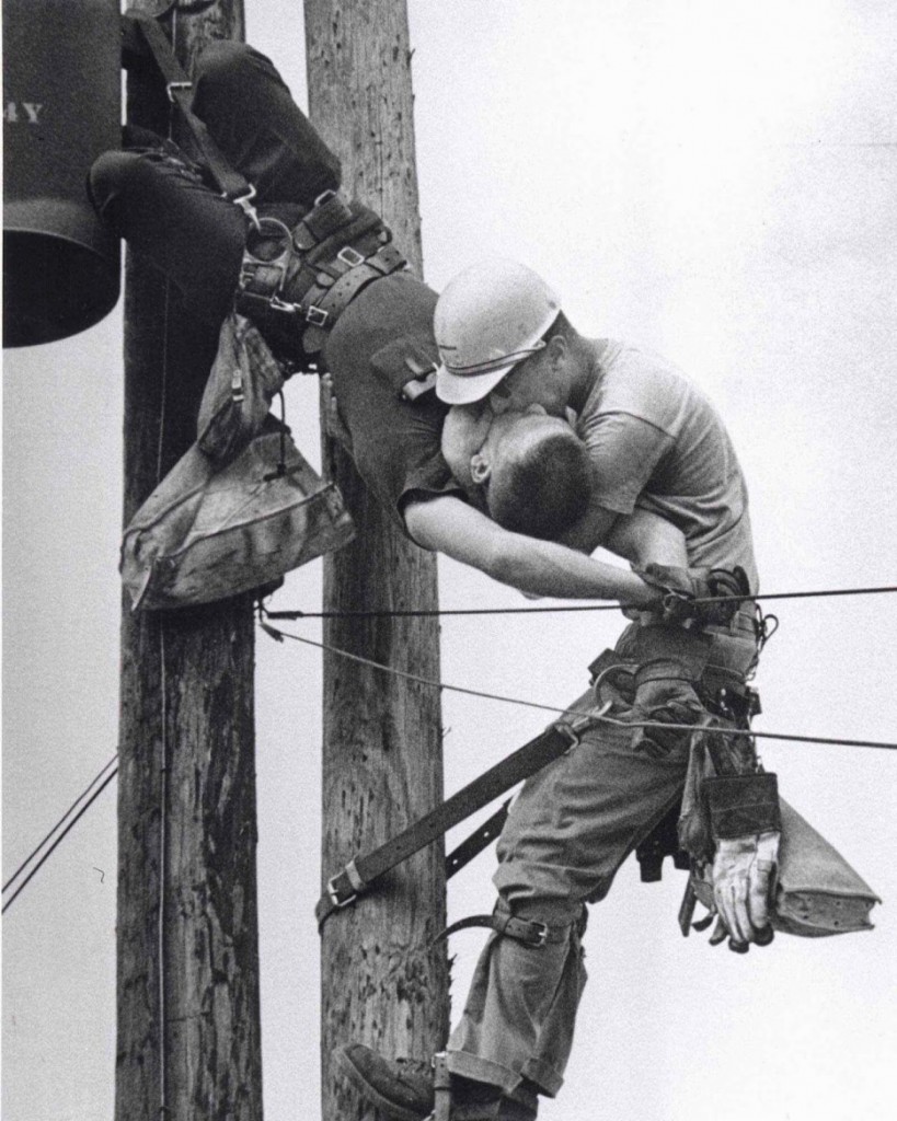 Interesting Old Photos Rare - utility worker mouth to mouth 1967