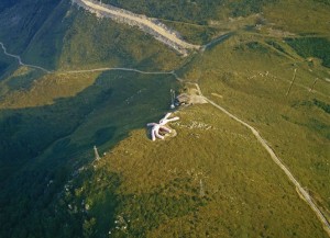200ft Pink Rabbit Placed 5000ft Up The Alps • Lazer Horse