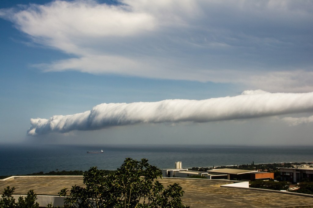Incredible Footage Of A Roll Cloud • Lazer Horse